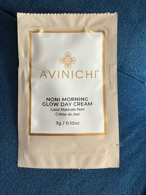 Avinichi Noni Morning Glow Day Cream Samples 10 pack NWOT